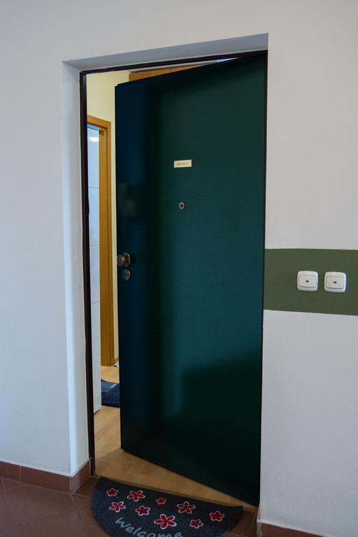 Apartment Giro Ζάγκρεμπ Εξωτερικό φωτογραφία